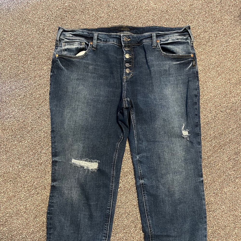Silver Jeans Co
